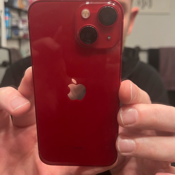 iPhone 13 mini mint condition - Picture 1 of 2